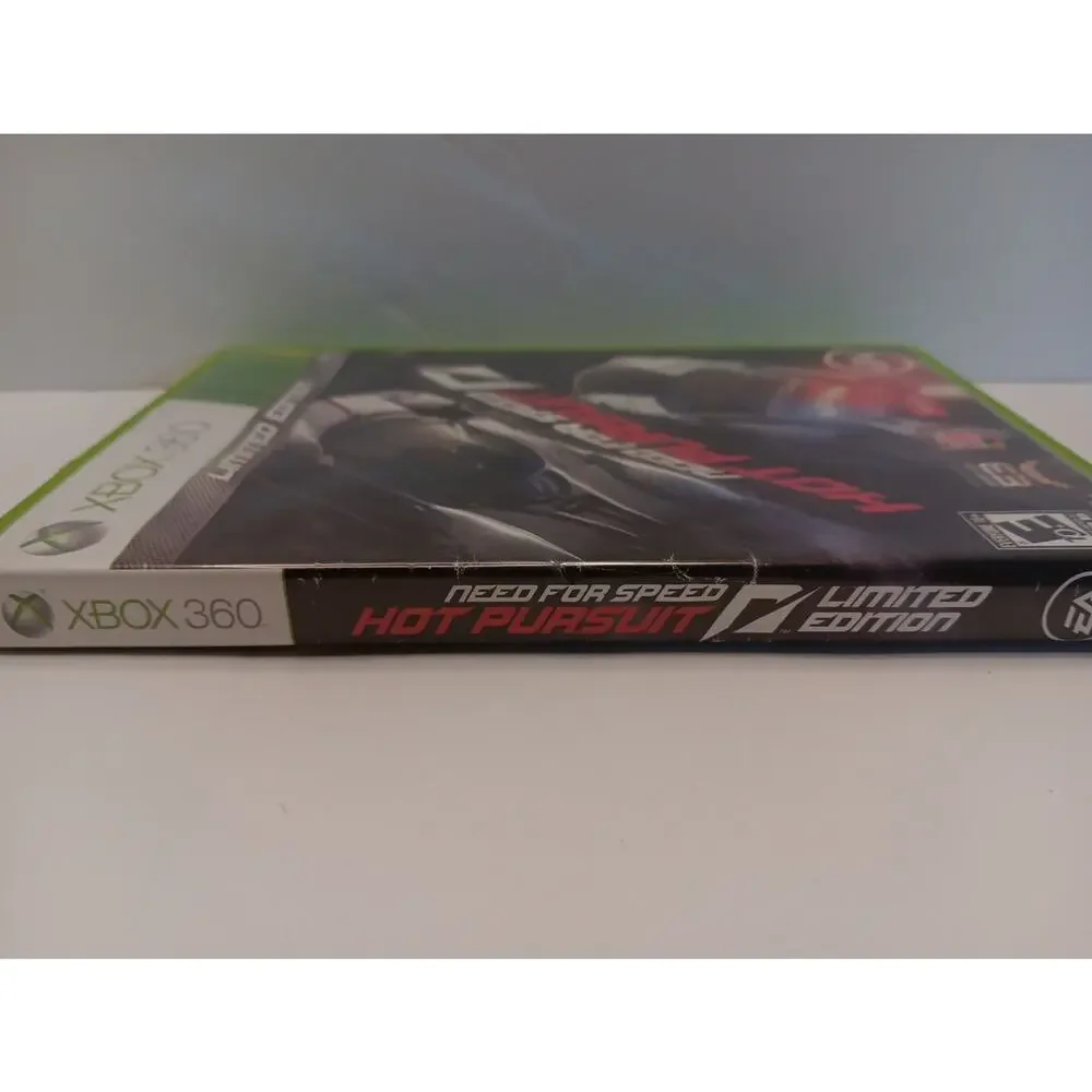 Need for Speed: Hot Pursuit Limited Edition (Microsoft Xbox 360, 2010)